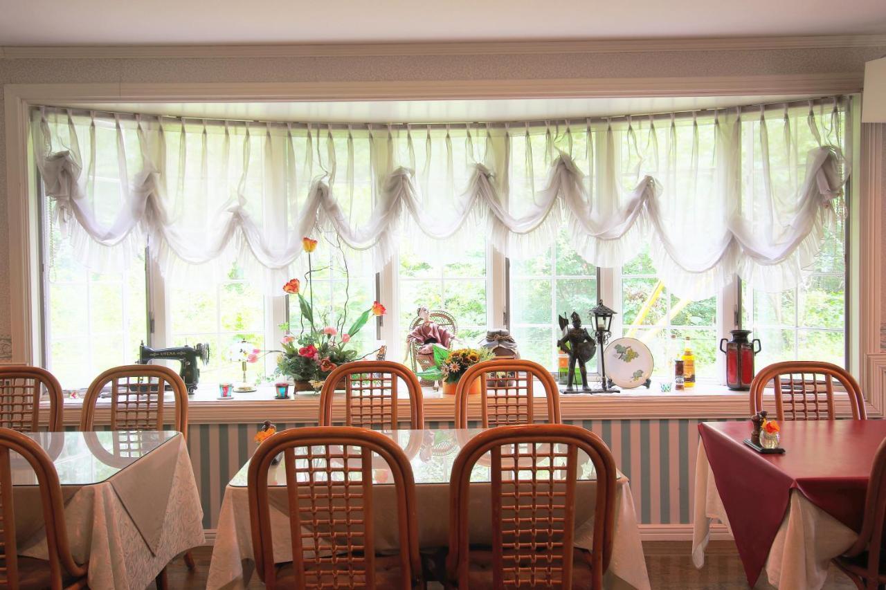 Mt Fuji B&B Pension Le Lagon ياماناكاكو المظهر الخارجي الصورة