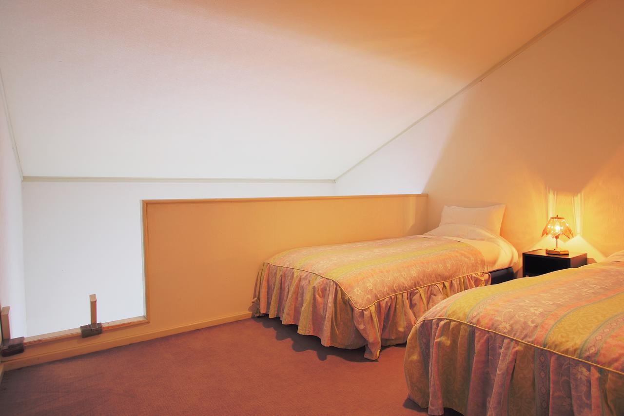 Mt Fuji B&B Pension Le Lagon ياماناكاكو المظهر الخارجي الصورة